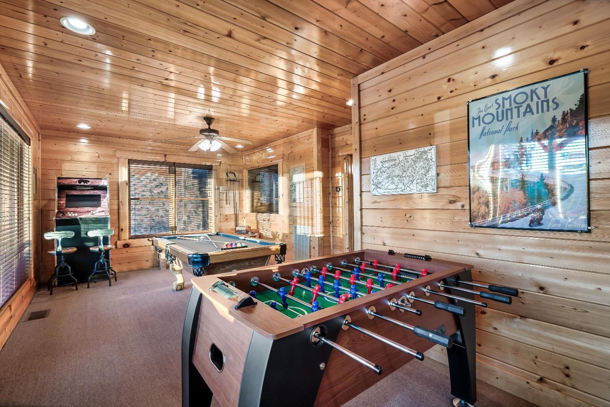 Epic Mountain Views, Hot Tub, Game Room, Sleeps 10 Сивиървил Екстериор снимка