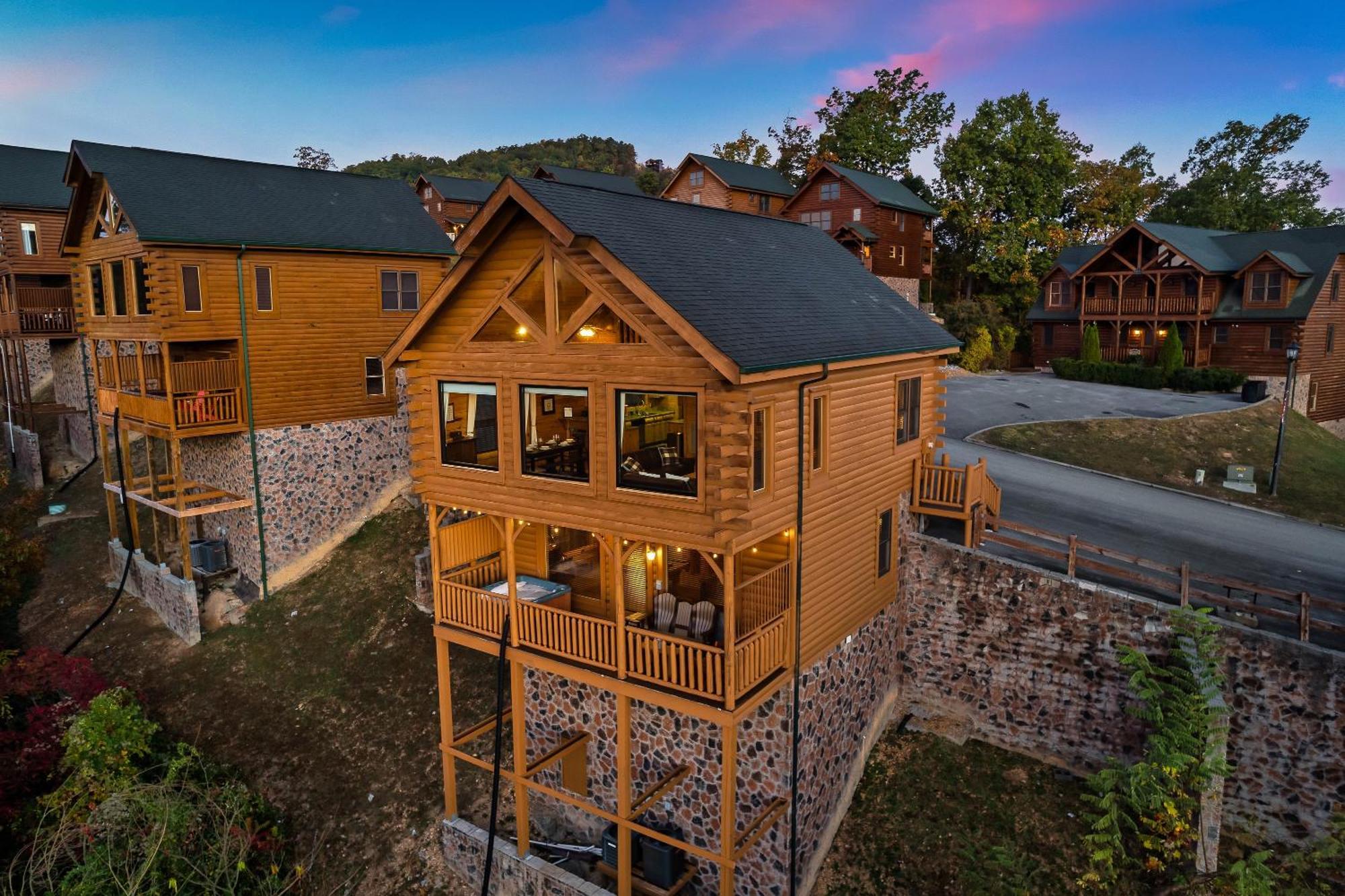 Epic Mountain Views, Hot Tub, Game Room, Sleeps 10 Сивиървил Екстериор снимка